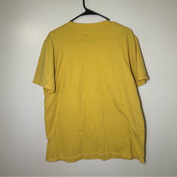 ⚫️ The North Face Yellow Short Sleeve Tee - Picture 3 of 5